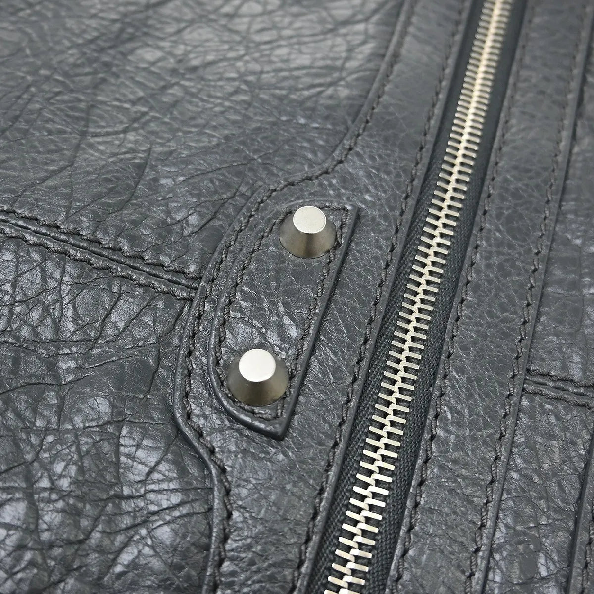 Balenciaga Clip P Leather, Gray, Leather, Clutch