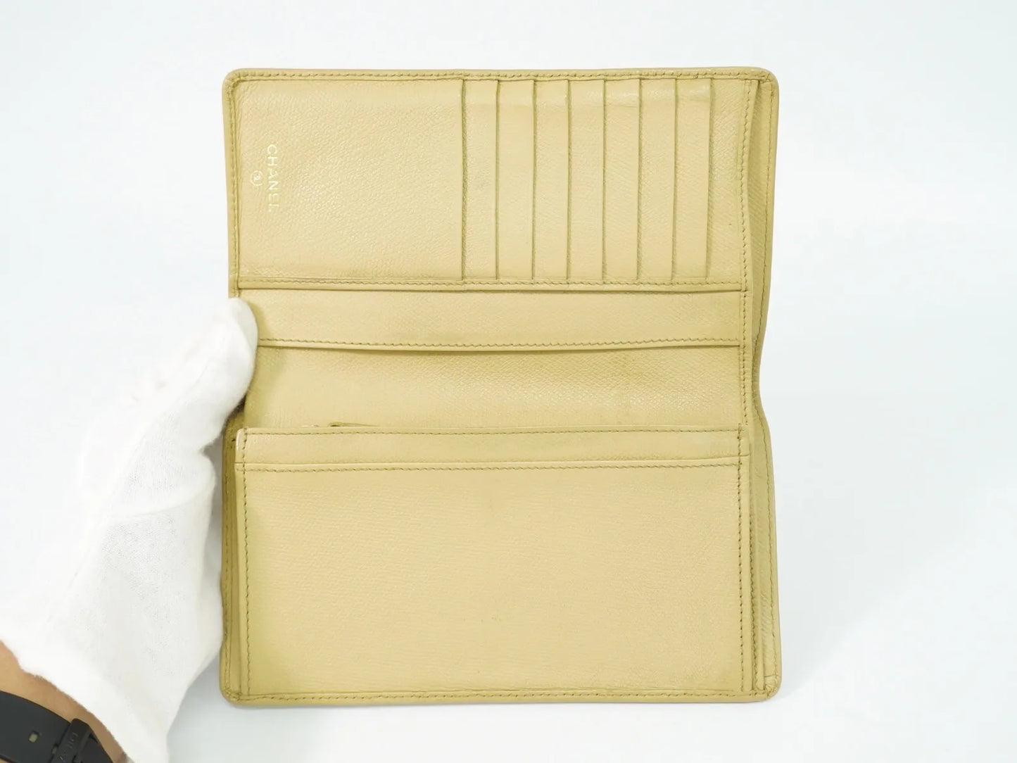Chanel CC Button Bi-Fold Leather, Beige, Leather, Wallet