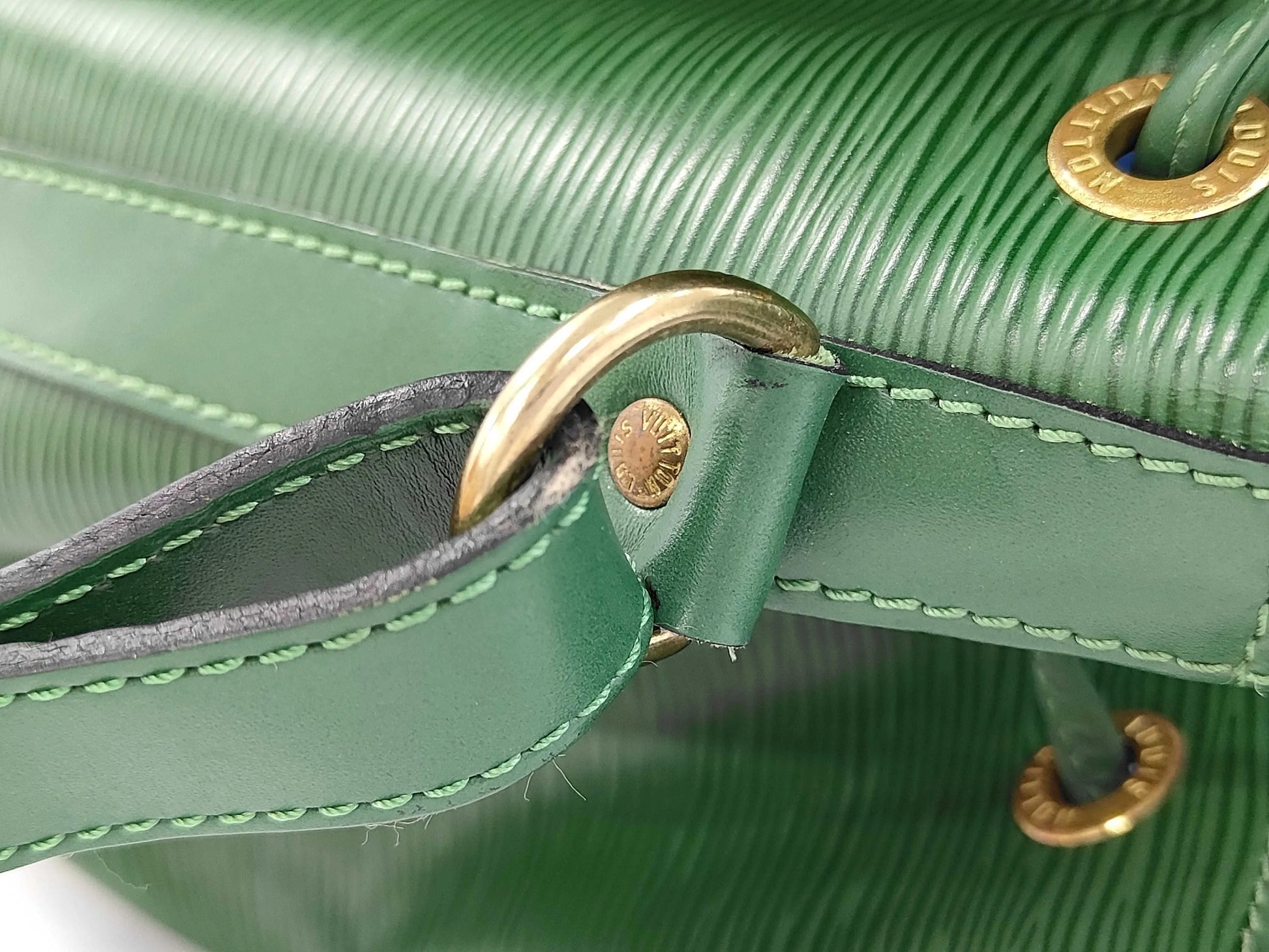 Louis Vuitton Petit Noe Epi Leather, Green, Leather, Shoulder Bag