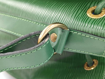 Louis Vuitton Petit Noe Epi Leather, Green, Leather, Shoulder Bag