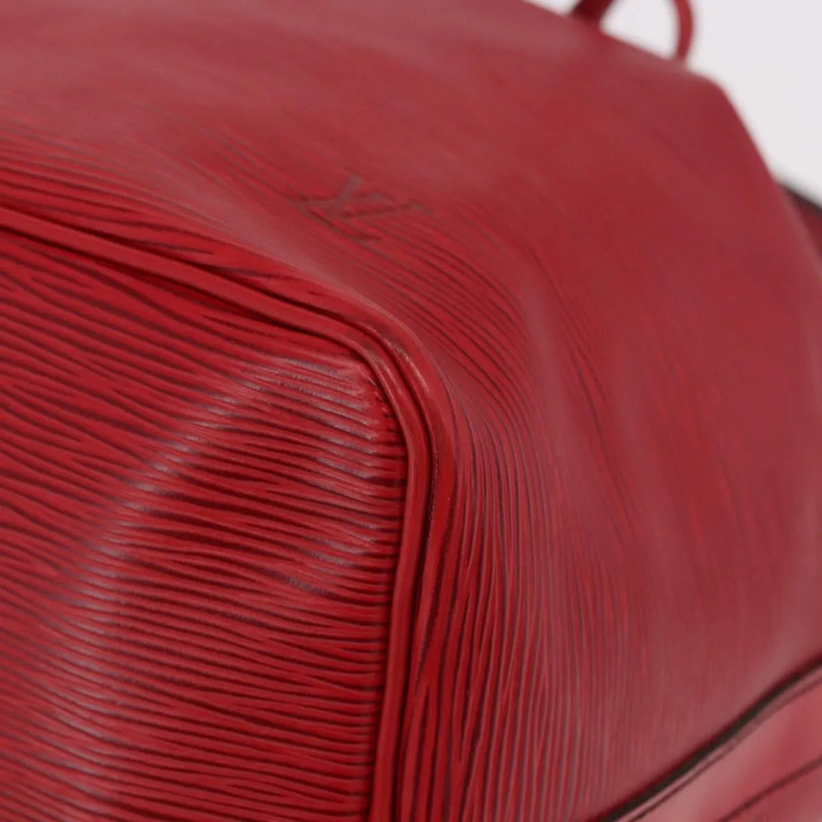 Louis Vuitton Petit Noe Epi Leather, Red, Leather, Shoulder Bag