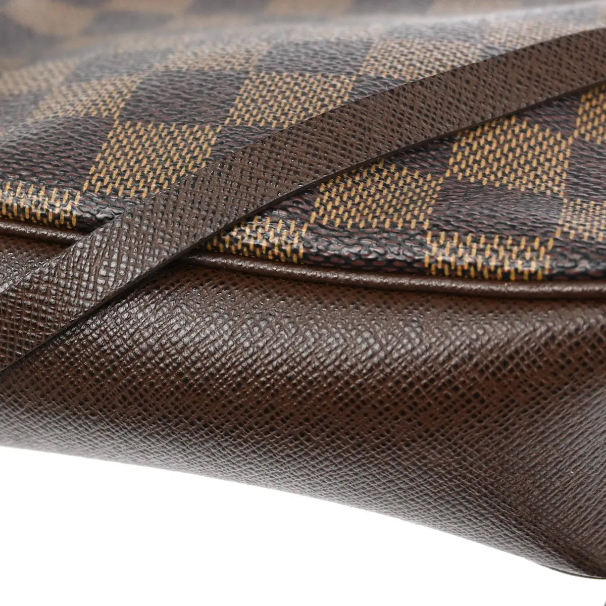 Louis Vuitton Trousse Make Up Damier Canvas, Brown, Canvas, Clutch