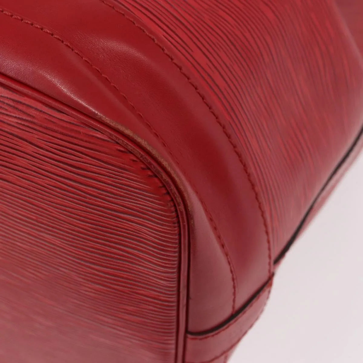 Louis Vuitton Noe Epi Leather, Red, Leather, Shoulder Bag