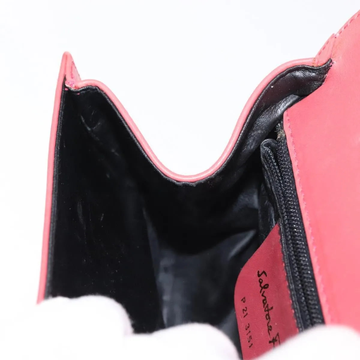 Salvatore Ferragamo Gancini Leather, Pink, Leather, Shoulder Bag