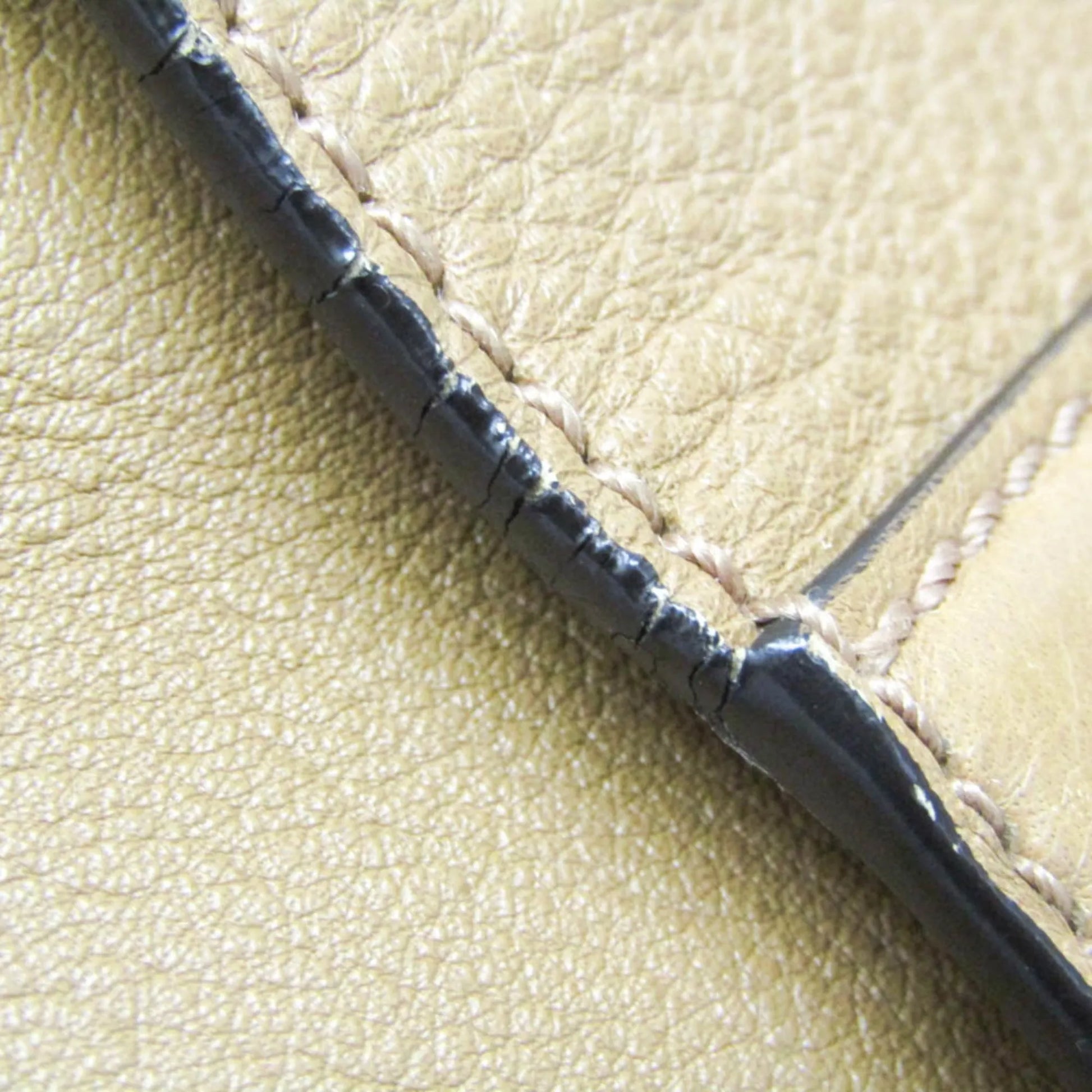 Salvatore Ferragamo Gancini Leather, Brown, Leather, Shoulder Bag