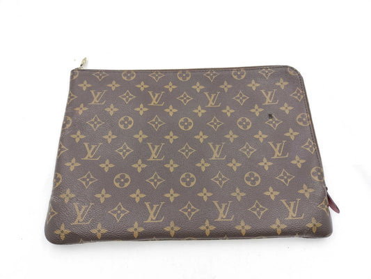 Louis Vuitton Etui Voyage Monogram Canvas, Brown, Canvas, Clutch