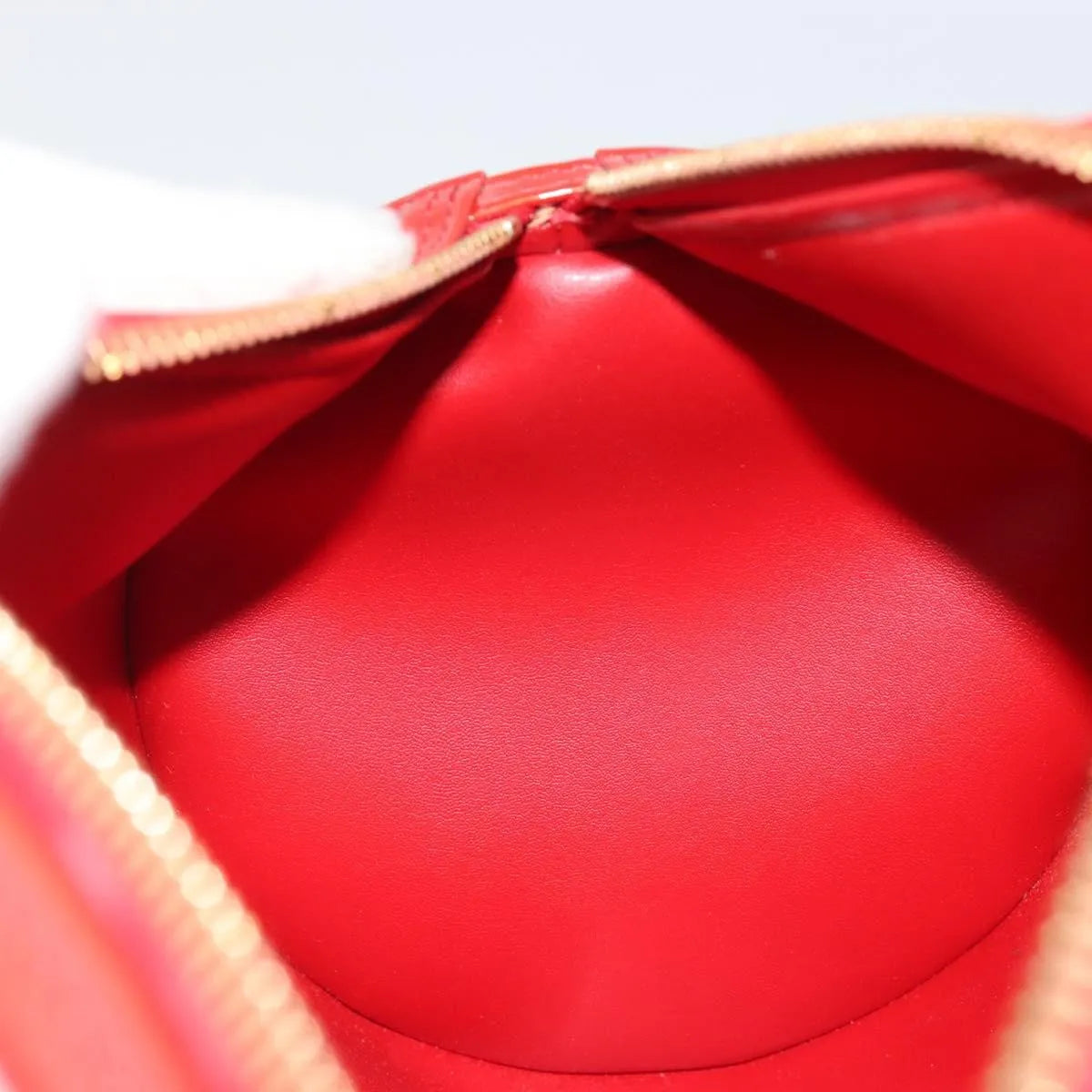 Louis Vuitton Bedford Monogram Vernis, Red, Patent Leather, Handbag