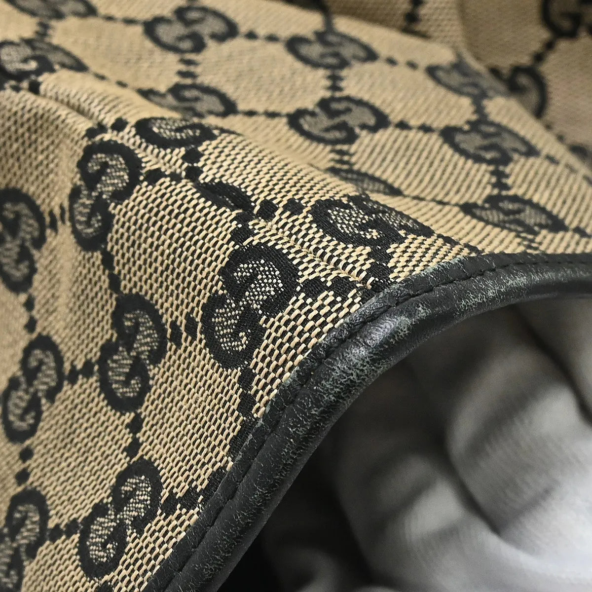 Gucci Vintage Bucket Shopping Tote GG Canvas, Beige, Canvas, Tote Bag