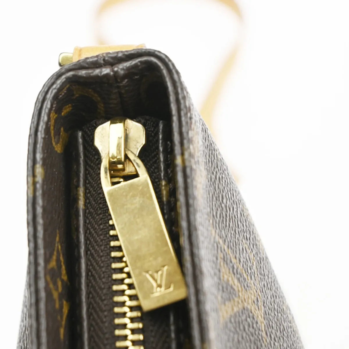 Louis Vuitton Trotteur Monogram Canvas, Brown, Canvas, Shoulder Bag