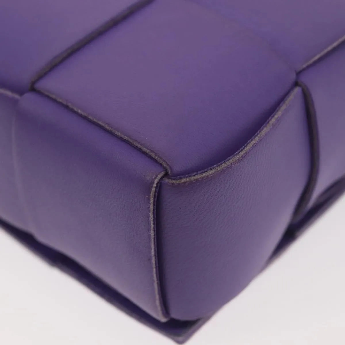 Bottega Veneta Cassette Maxi Intrecciato Leather, Purple, Leather, Clutch