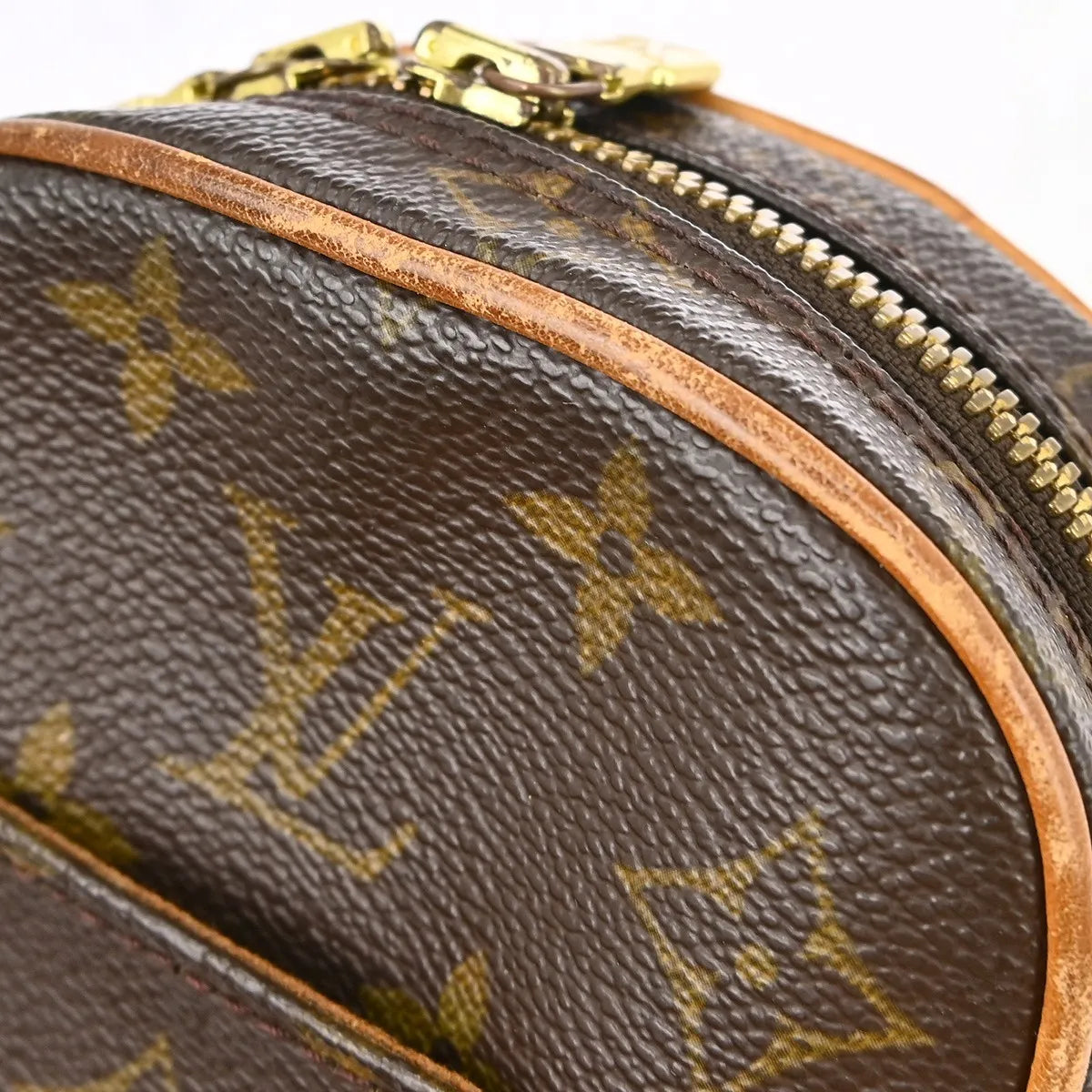 Louis Vuitton Pochette Gange Monogram Canvas, Brown, Canvas, Clutch