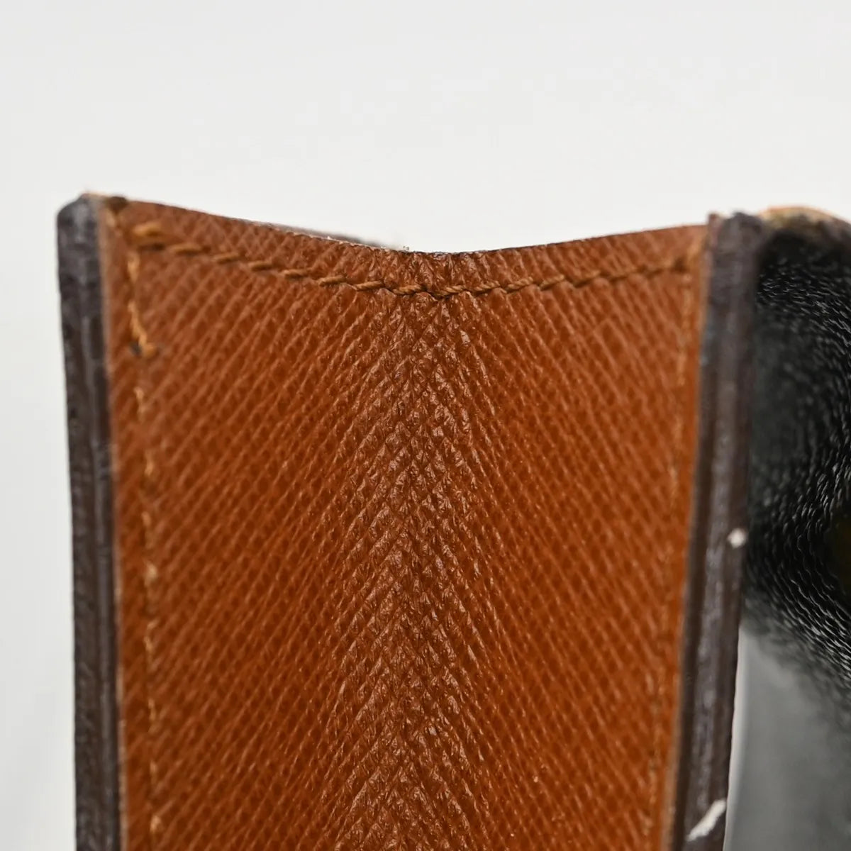 Louis Vuitton Pochette Arche Waist Monogram Canvas, Brown, Canvas, Clutch
