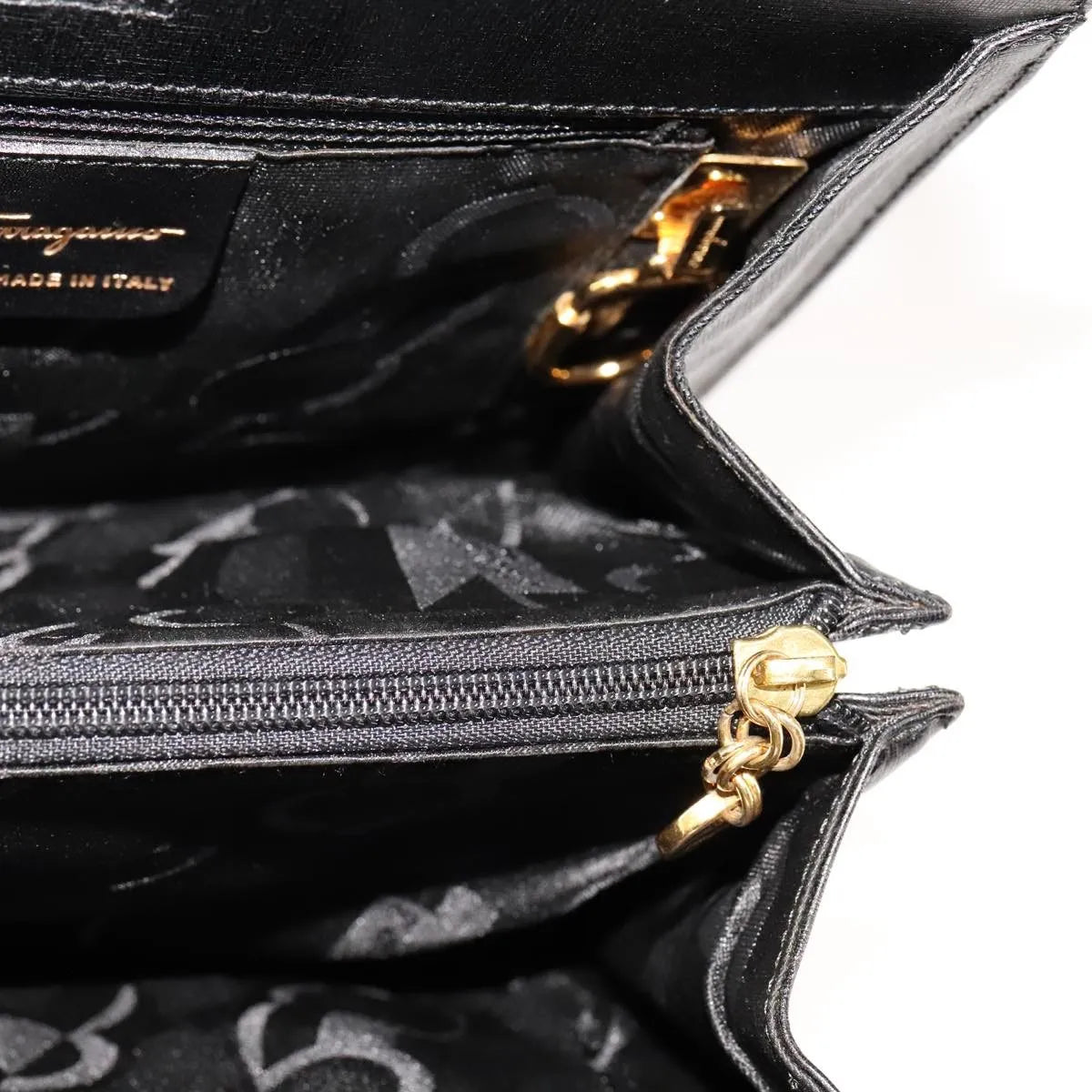 Salvatore Ferragamo Vintage Leather, Black, Leather, Shoulder Bag