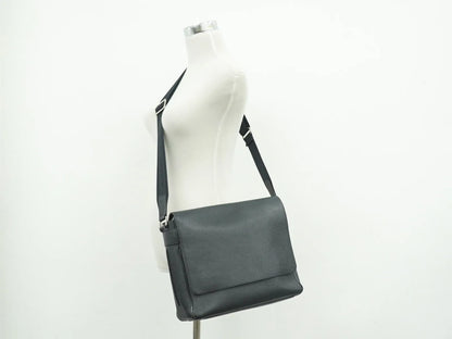 Louis Vuitton Roman Taiga Leather, Navy, Leather, Shoulder Bag