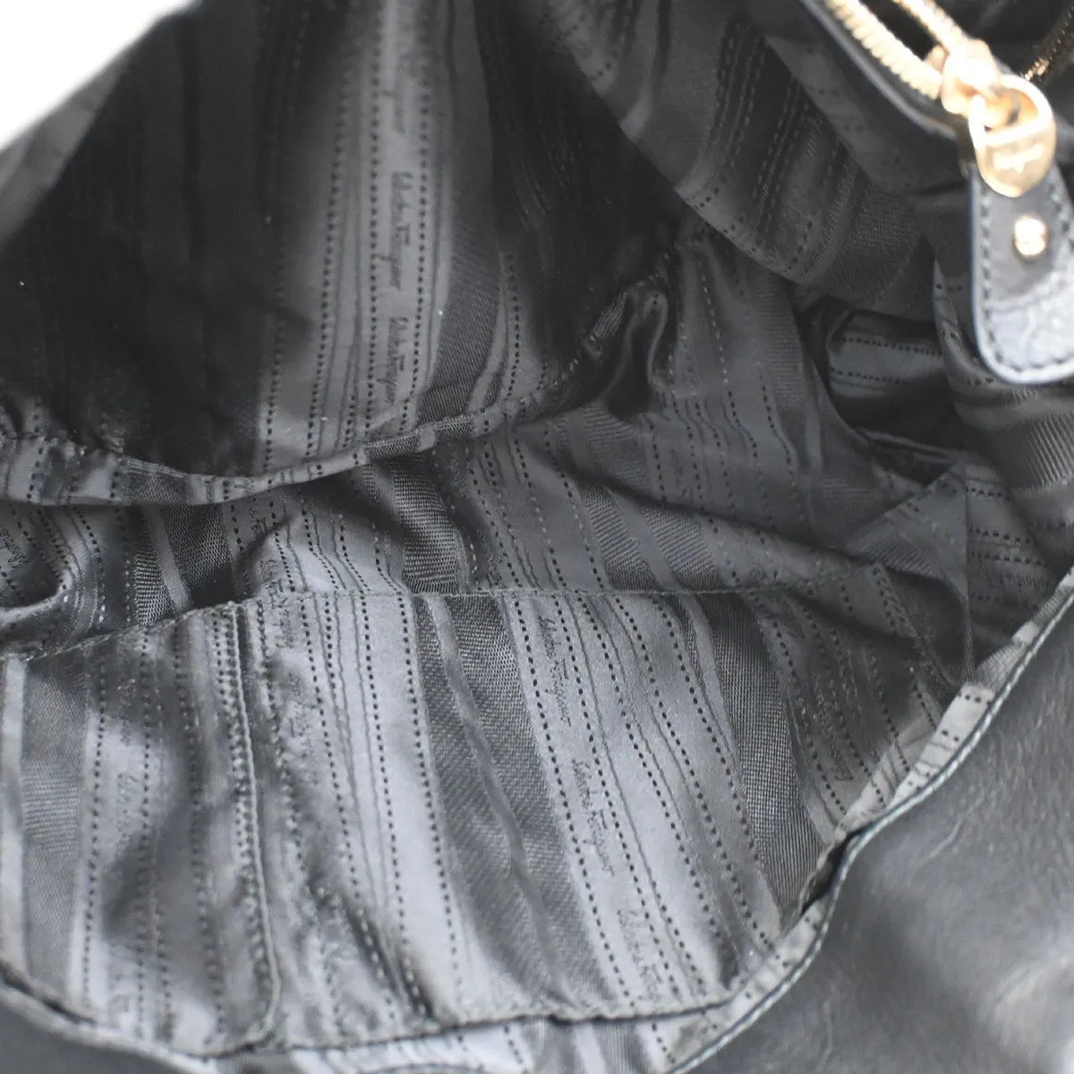 Salvatore Ferragamo Gancini Tote Leather, Black, Leather, Tote Bag