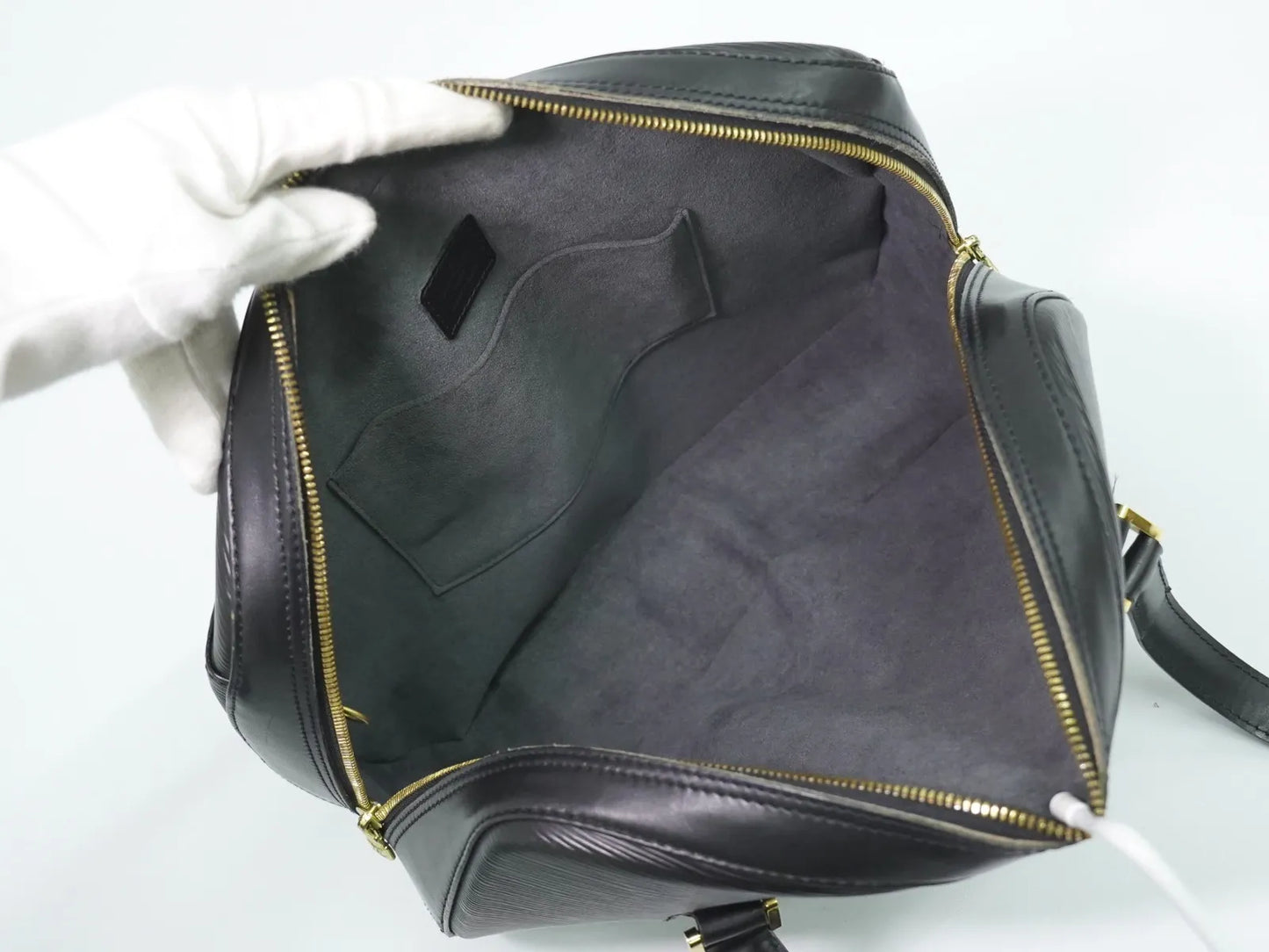 Louis Vuitton Voltaire Epi leather, Black, Leather, Shoulder Bag