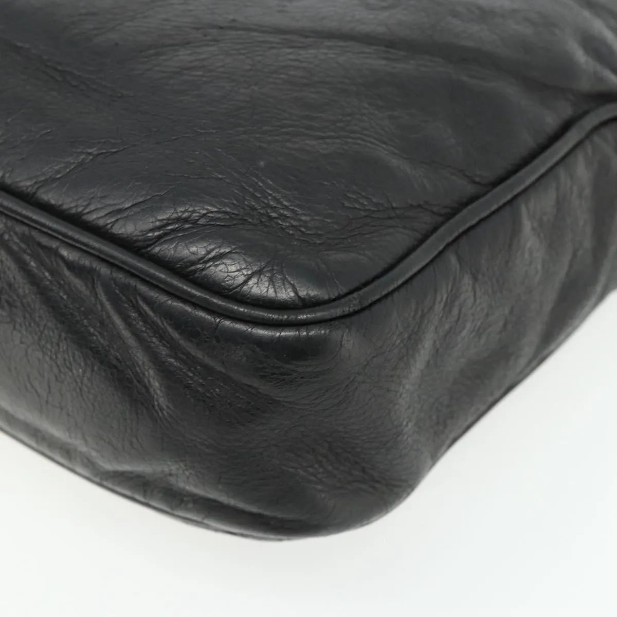 Gucci Front Zip Messenger Guccissima Leather, Black, Leather, Shoulder Bag