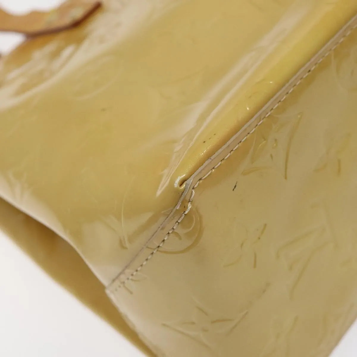 Louis Vuitton Reade Monogram Vernis, Beige, Patent Leather, Handbag