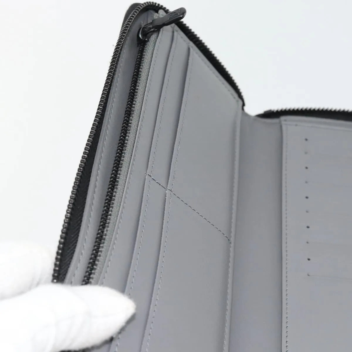 Louis Vuitton Zippy Wallet Vertical Monogram Shadow Leather, Gray, Canvas, Wallet