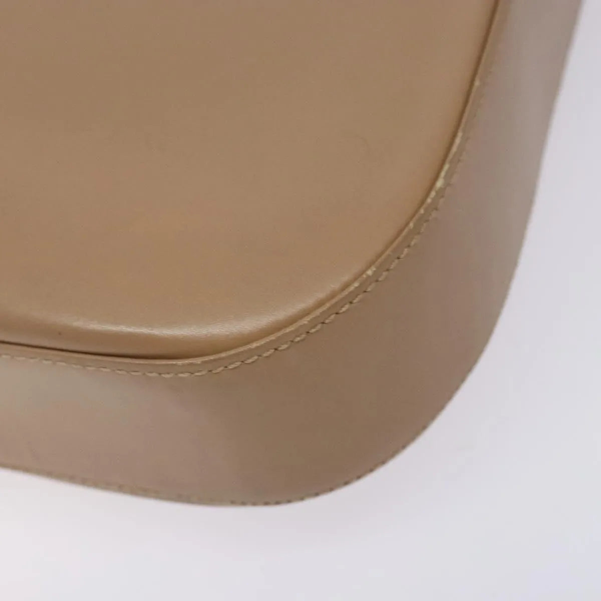 Salvatore Ferragamo Gancini Leather, Beige, Leather, Shoulder Bag