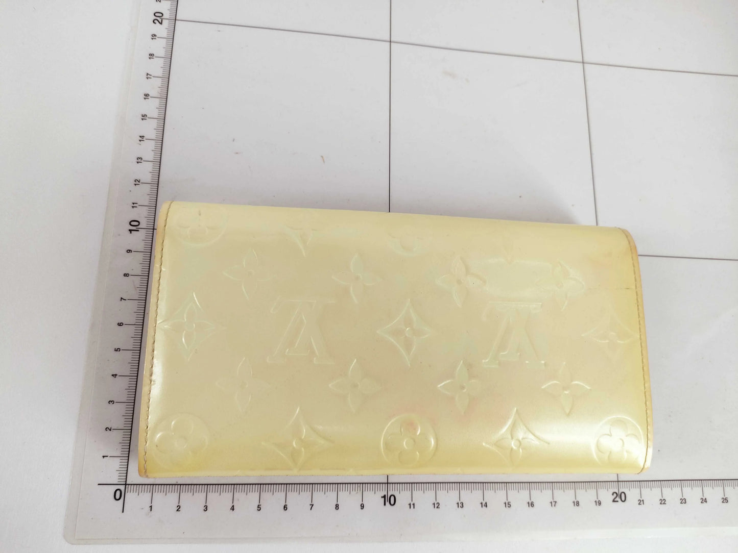 Louis Vuitton Vintage Sarah Patent leather, Red, Patent Leather, Wallet