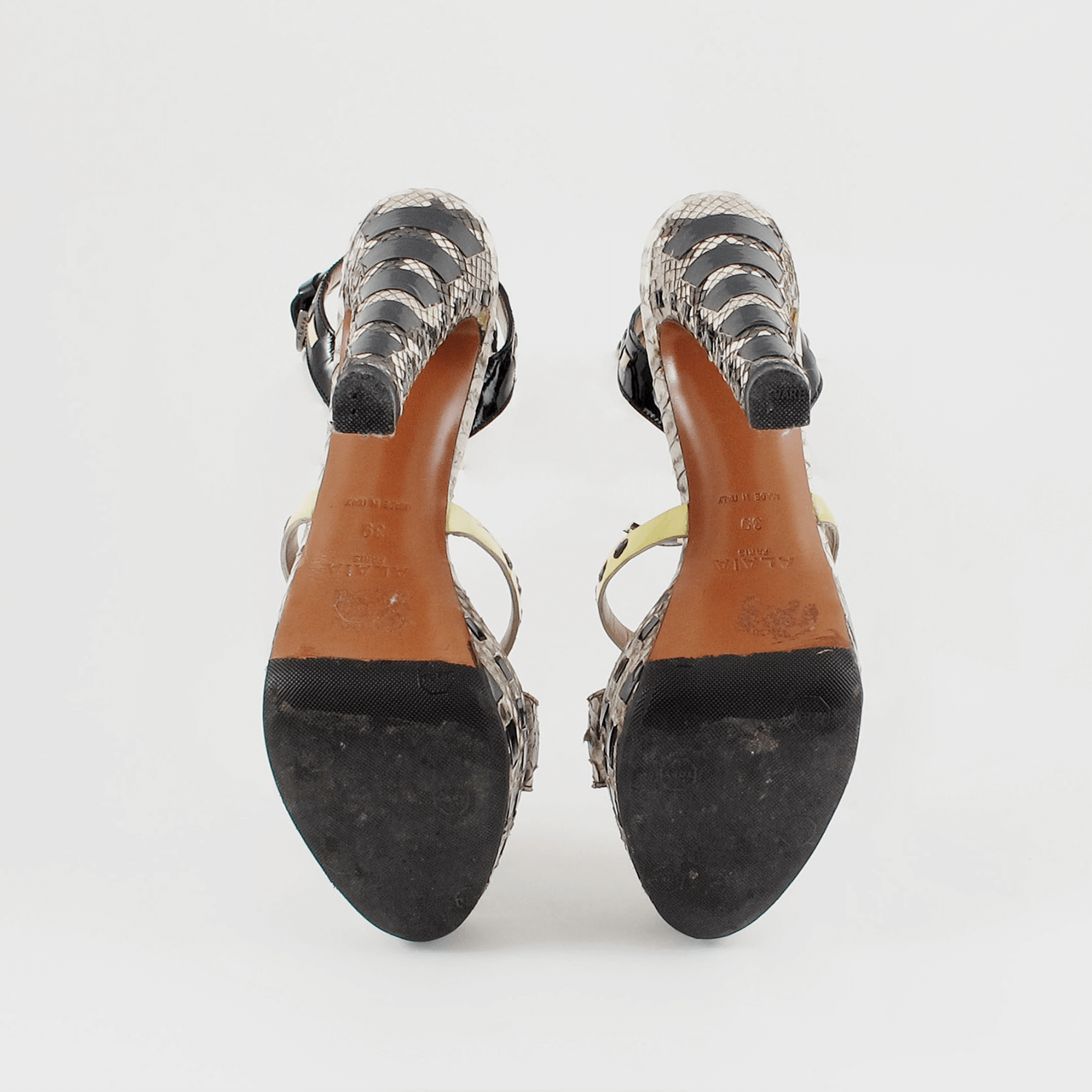 brandsamsara-alaia-shoes
