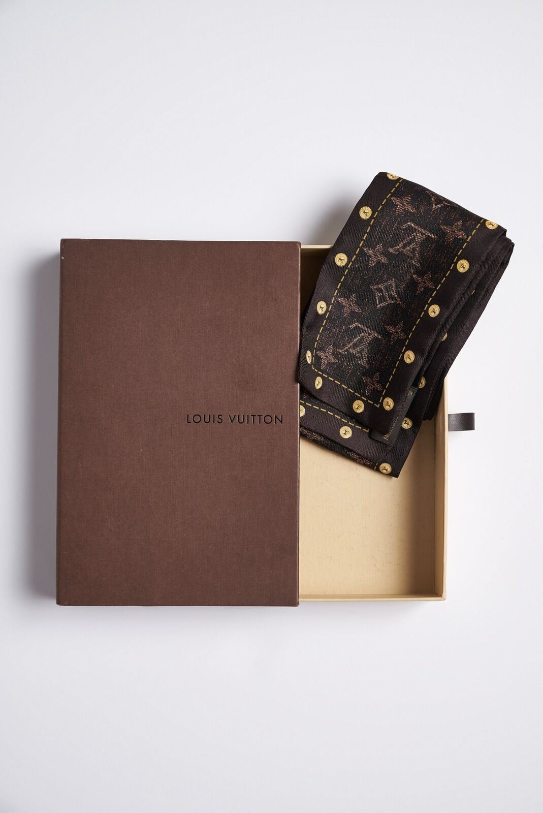 Louis Vuitton Καφέ Μεταξωτό Φουλάρι